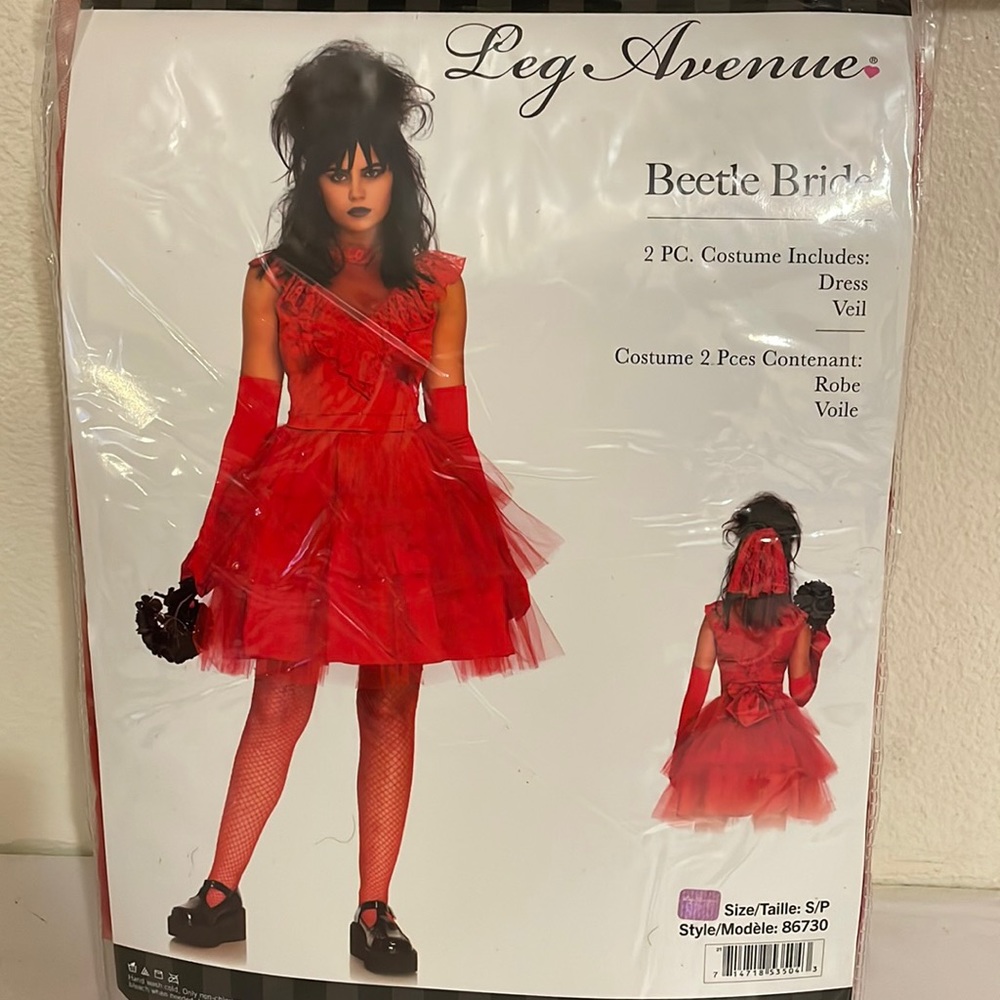 Beetle juice bride (Lydia) costume